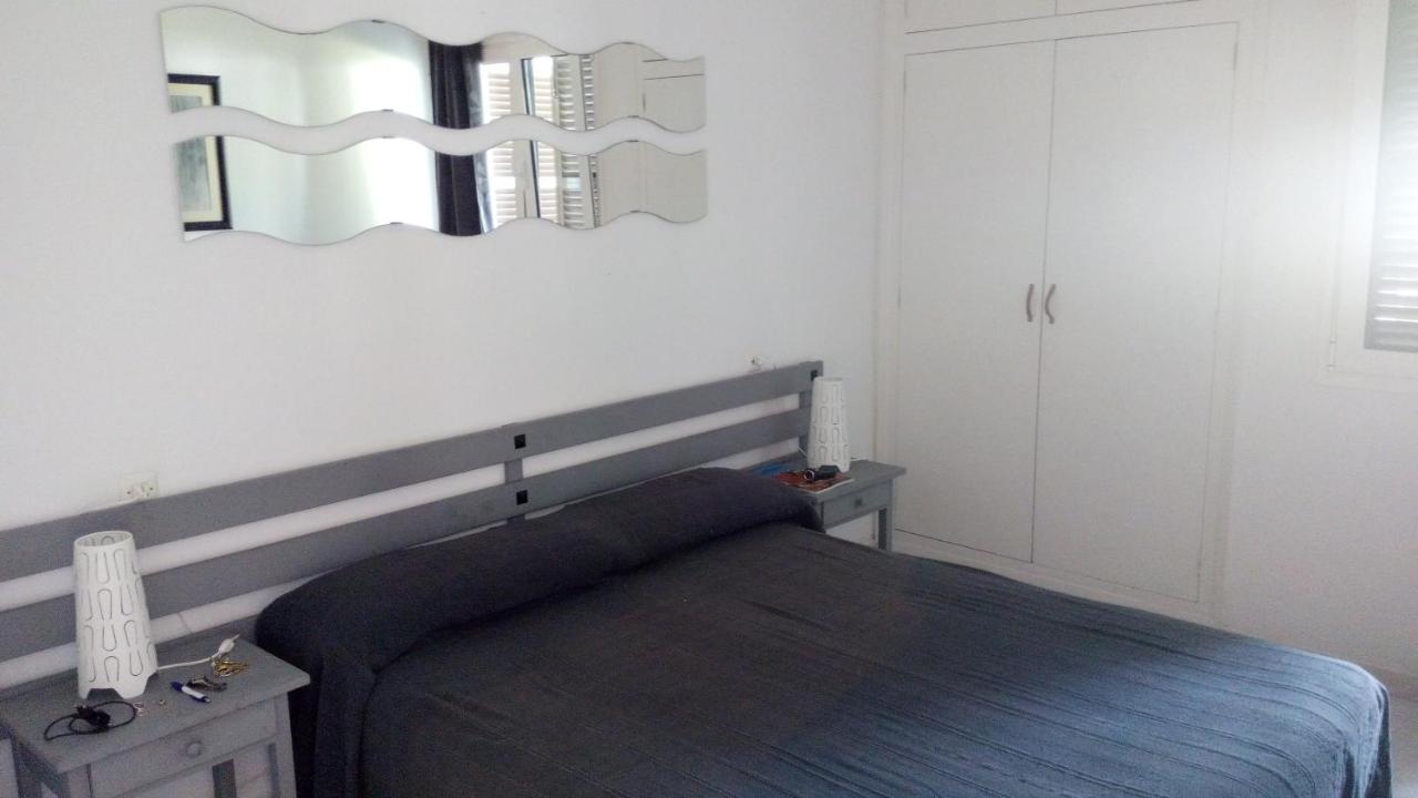 Precioso Apartamento Al Lado De Bonita Cala Ciutadella  Ngoại thất bức ảnh